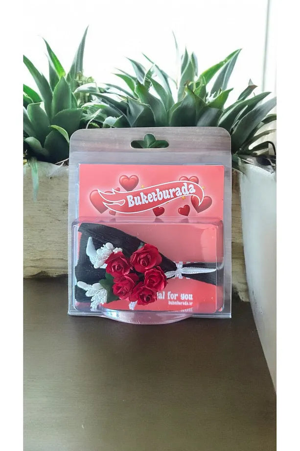 Kırmızı Beyaz Mini Buket Hot Flowers Gül Kutusu Sevgiliye Hediye